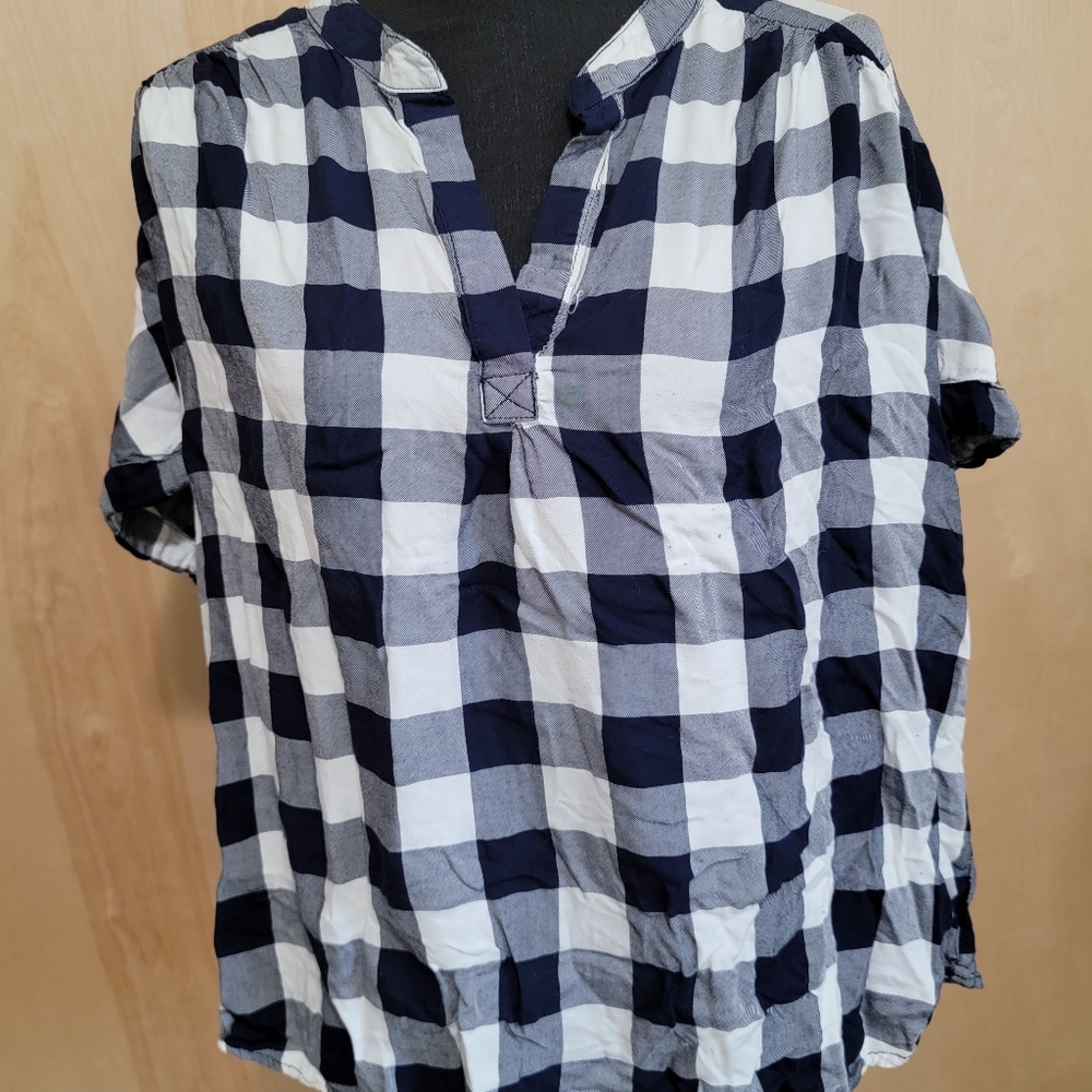Womens gingham top